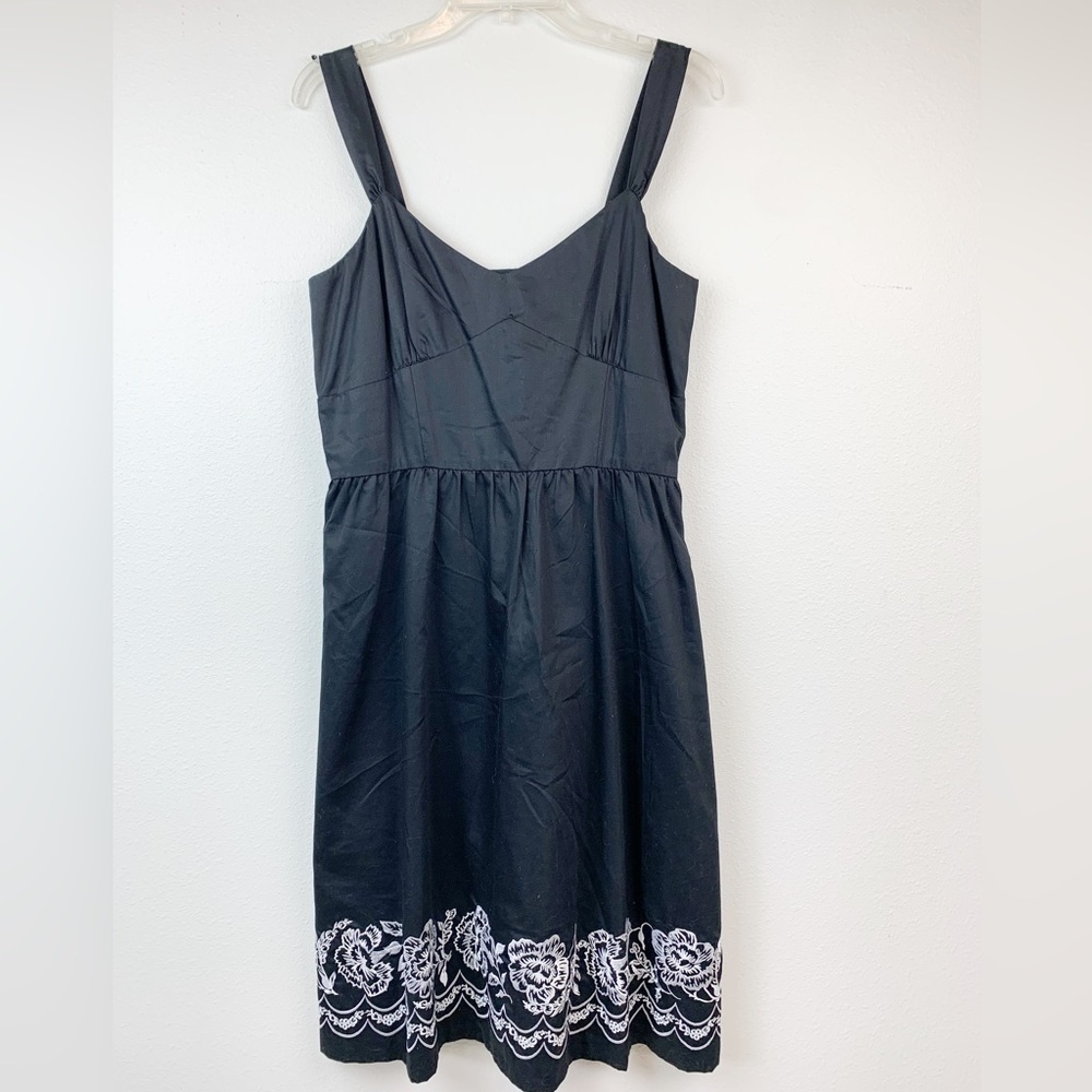 NWT Ann Taylor Loft black cotton fit & flare cotton embroidered summer dress EUC
